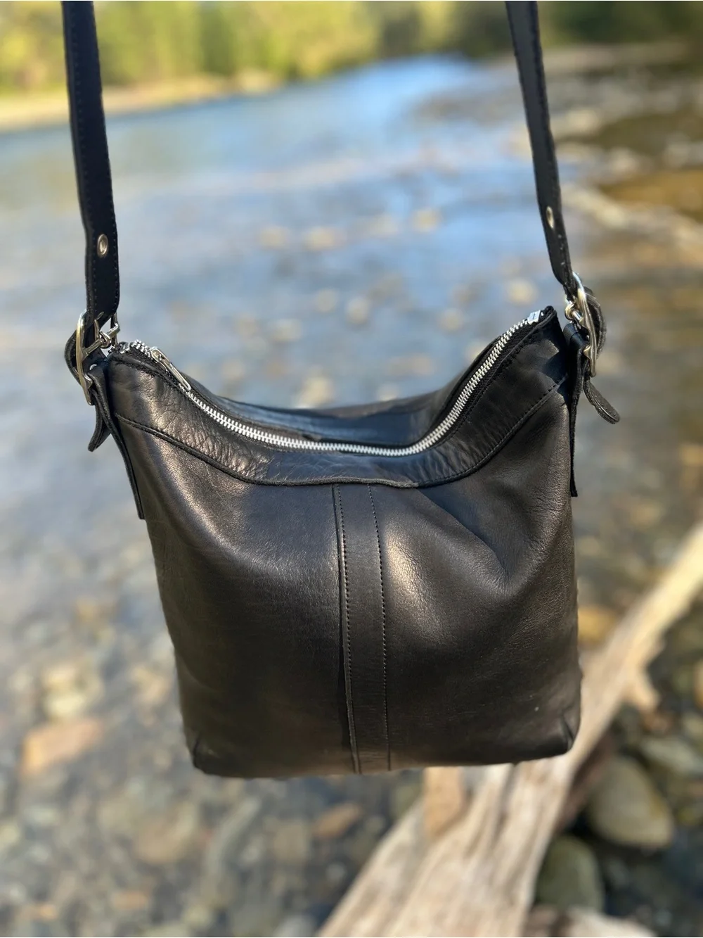 Vintage Coach Black Tanned Hobo Crossbody Bag #9059 Made in United States